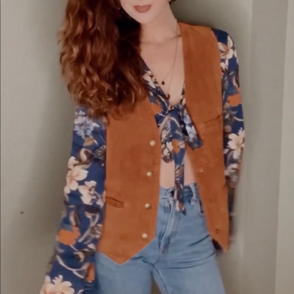 Don’t Stop Vintage Leather Vest - Picture 2 of 6